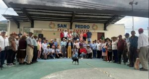 AGASAJO NAVIDEÑO A NUESTROS NIÑOS DE AÑOS DORADOS